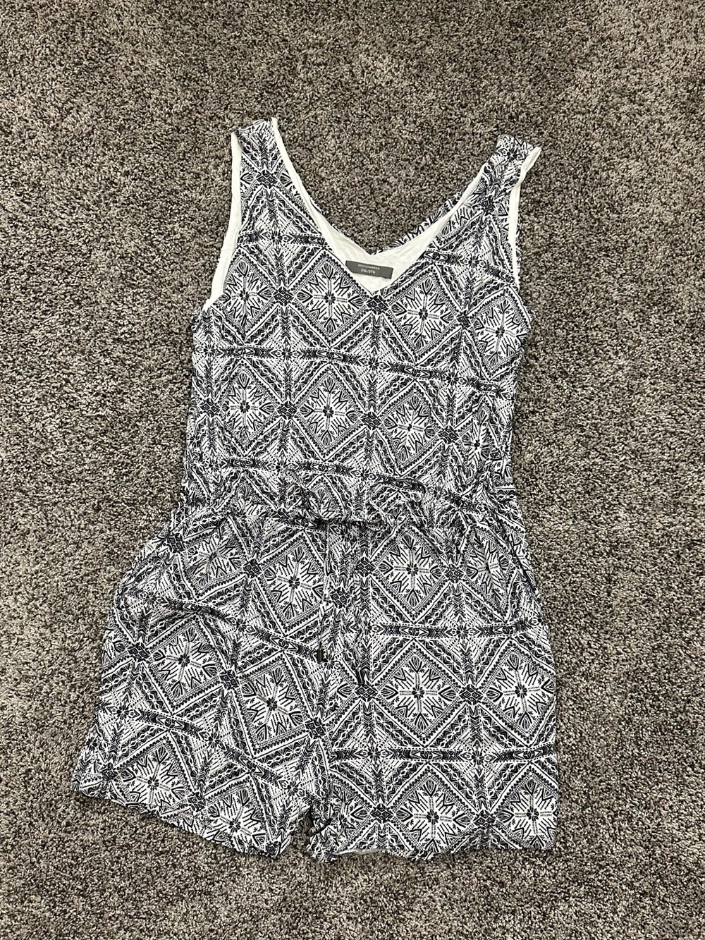 Denver Hayes Black & White Printed Sleeveless Romper (2XL)